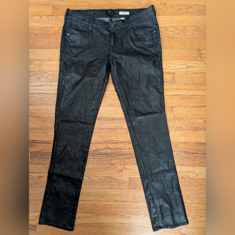 H&M Black Snake Print Jeans!!